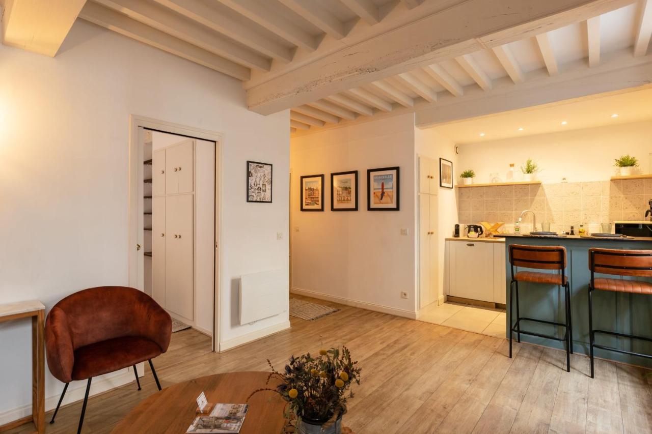 La Vague - Breath Of Freshness In Center Of Honfleur - Free Parking 550M Lägenhet Exteriör bild
