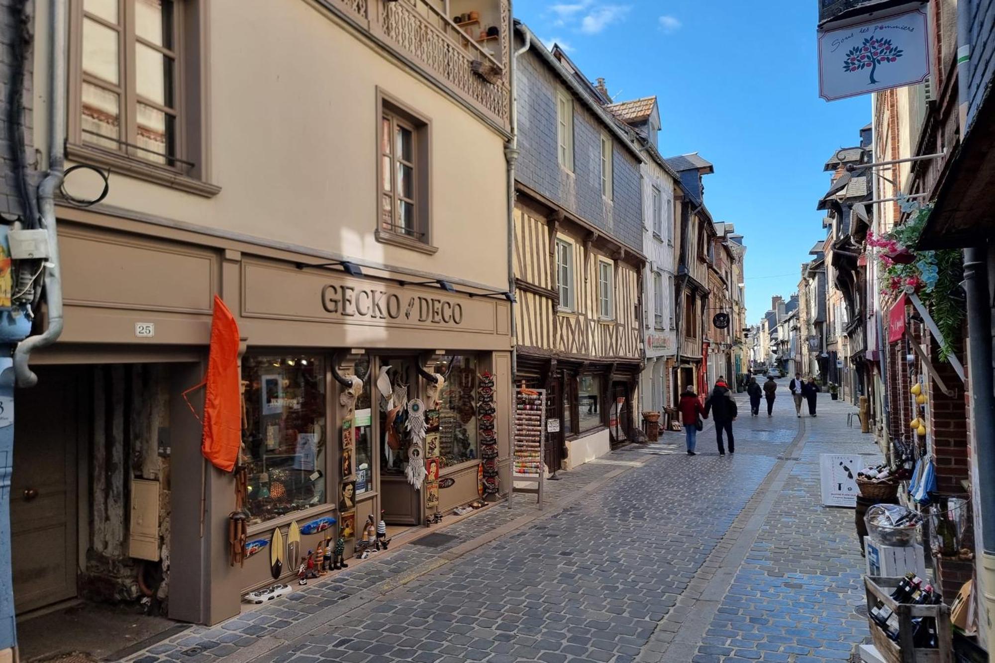 La Vague - Breath Of Freshness In Center Of Honfleur - Free Parking 550M Lägenhet Exteriör bild